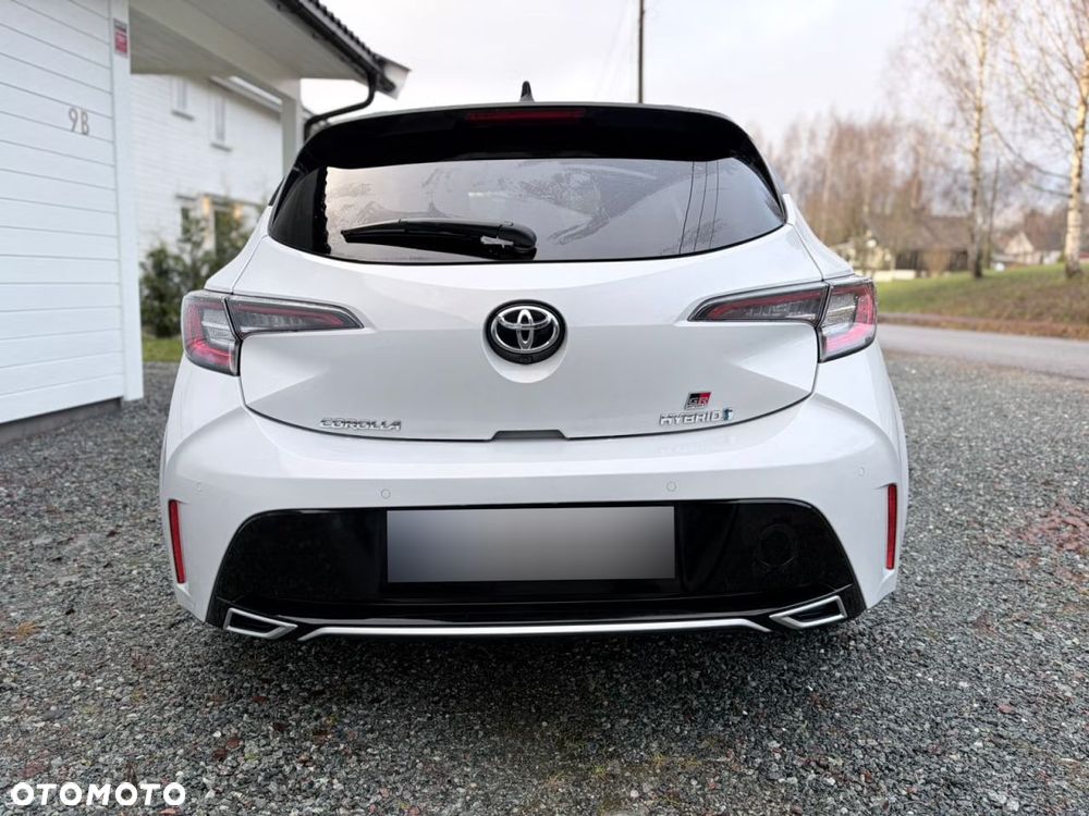 Toyota Corolla 1.8 Hybrid Team Deutschland - 5