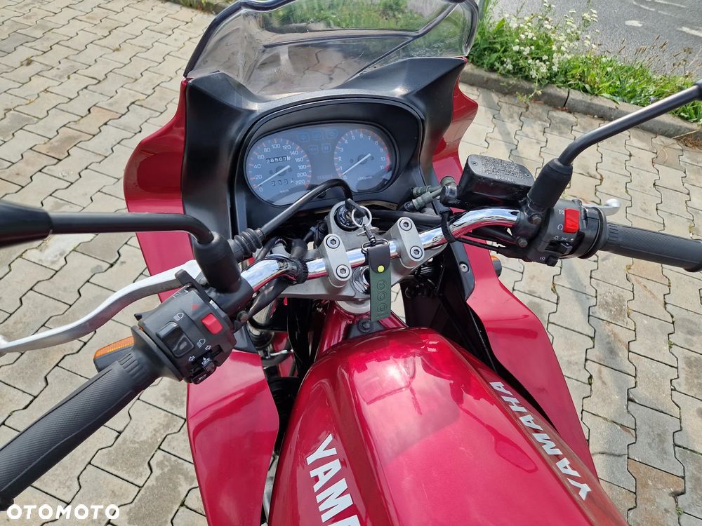 Yamaha XJ - 2