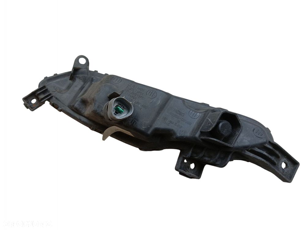 HALOGEN LED PRAWY PRZÓD HYUNDAI TUCSON III (2015-2018) 92208-D7000 - 6