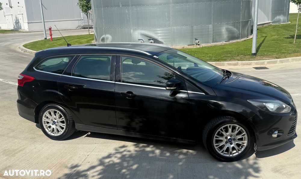 Ford Focus 1.6 TDCI DPF Ambiente - 3