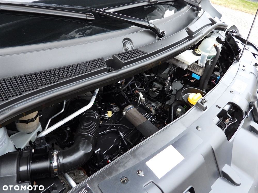 Renault MASTER PLANDEKA WINDA 9 PALET WEBASTO TEMPOMAT LEDY PNEUMATYKA KLIMATYZACJA  165KM - 28