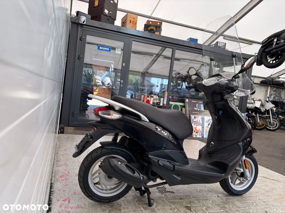 Piaggio FLY - 15
