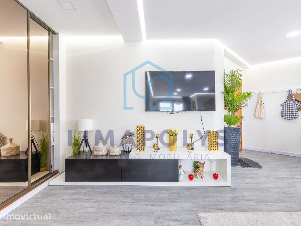 Apartamento T3 com vista de mar e terraço - Grande imagem: 3/14