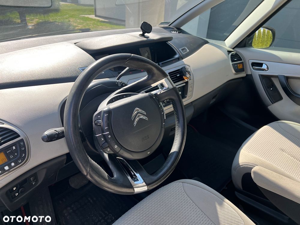 Citroën C4 Grand Picasso - 8
