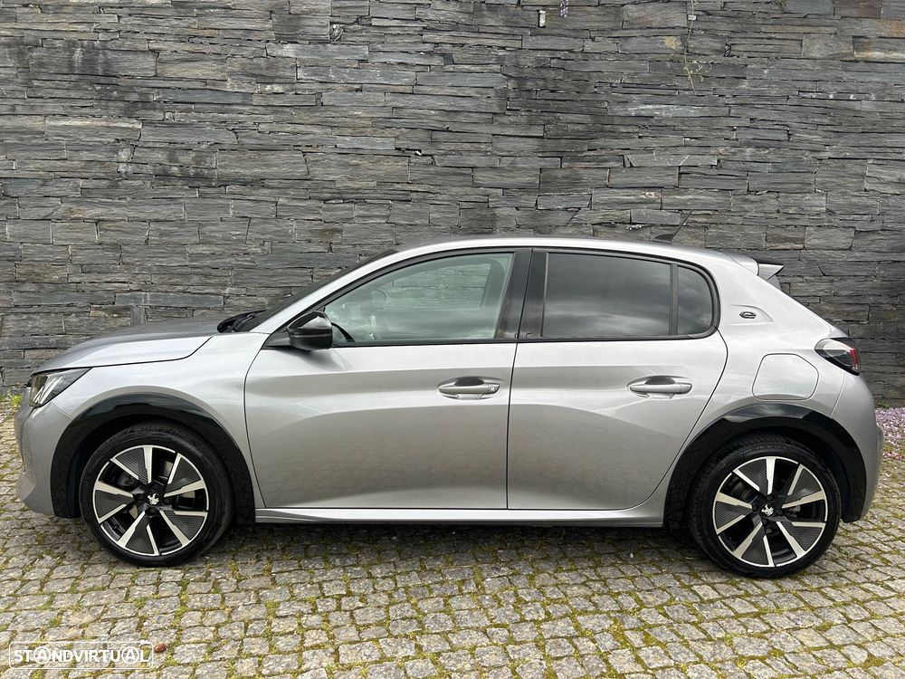 Peugeot e-208 GT - 5