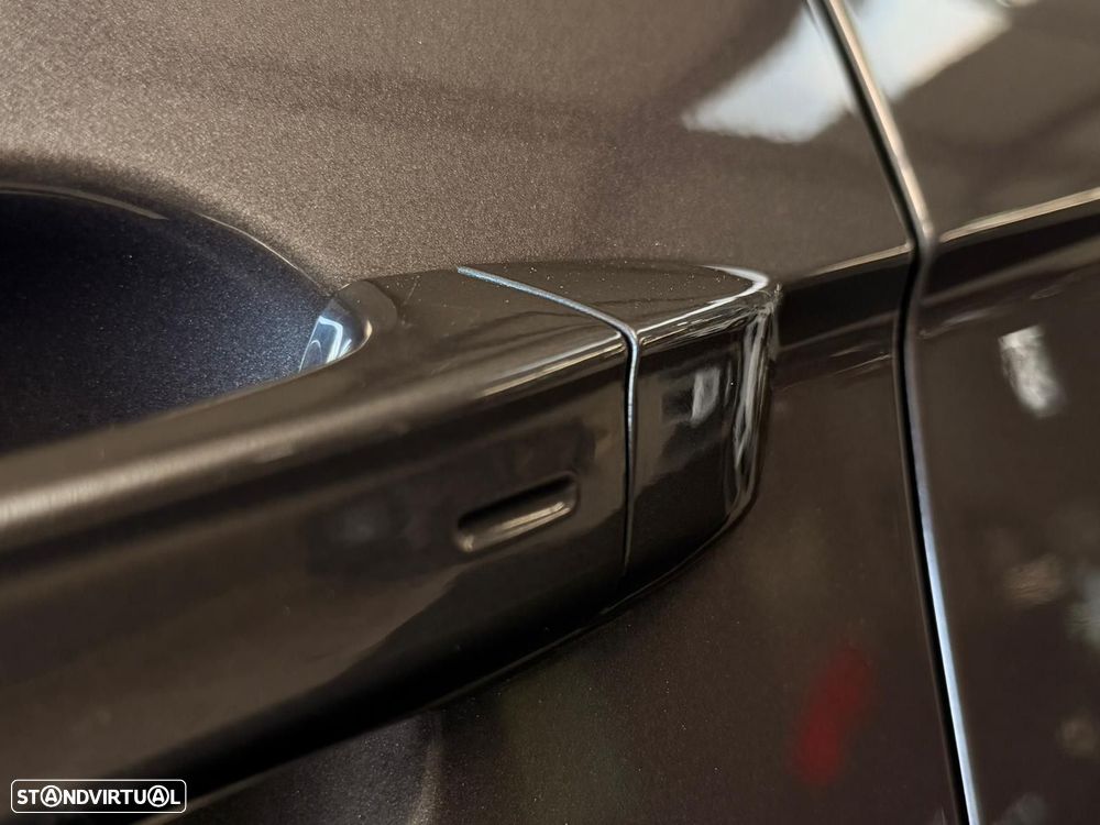 VW T-Cross 1.0 TSI Life DSG - 11