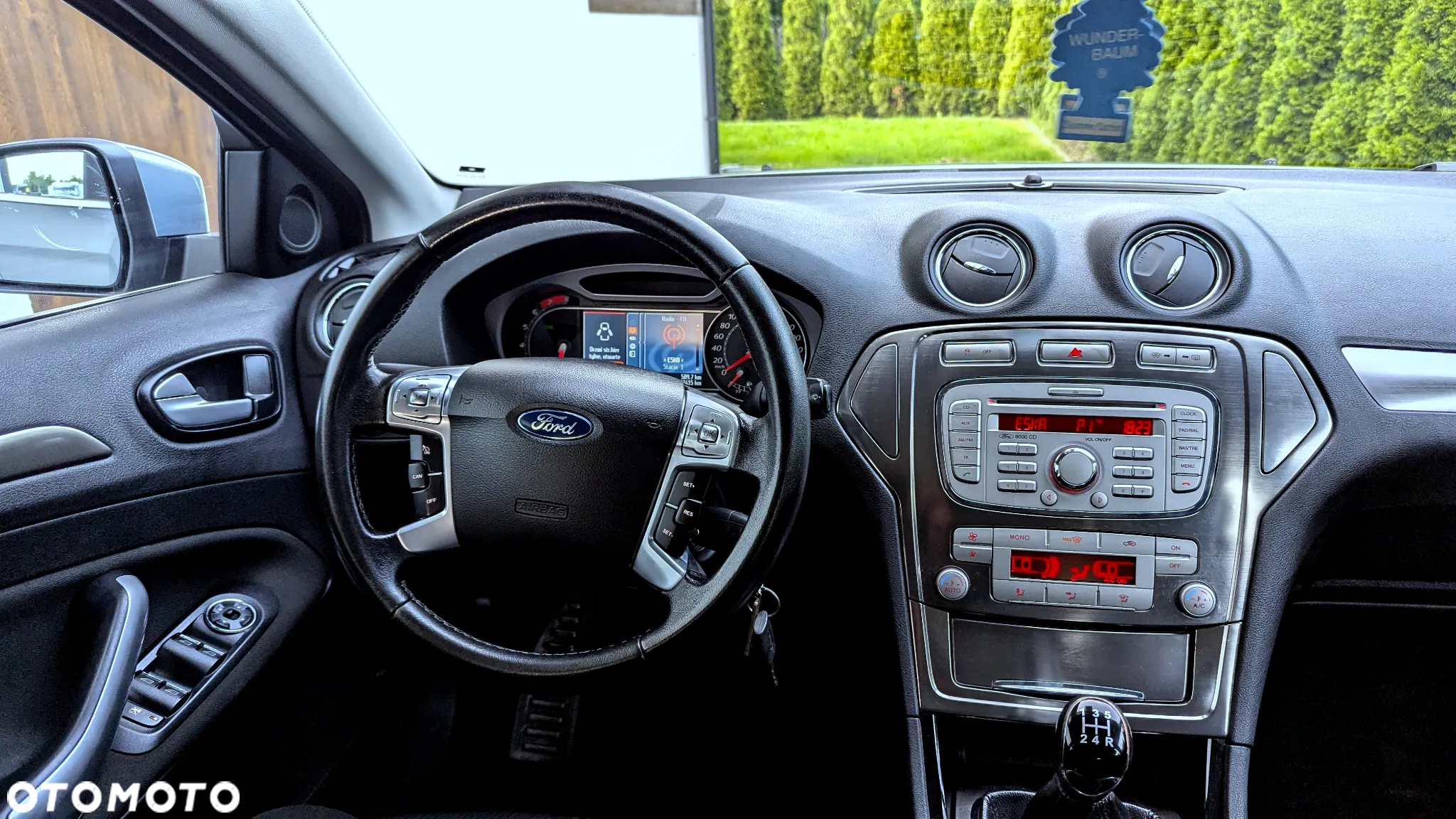 Ford Mondeo 2.0 Platinium X - 8