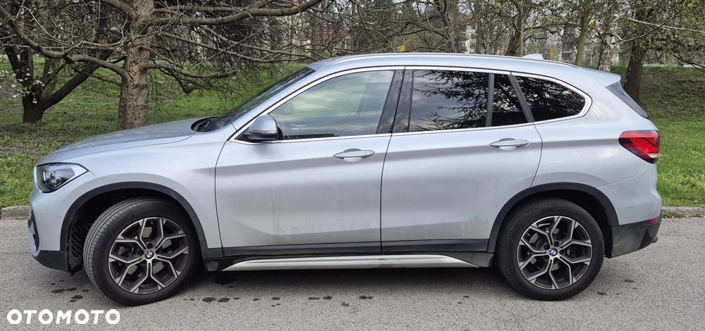 BMW X1 sDrive20i xLine - 3