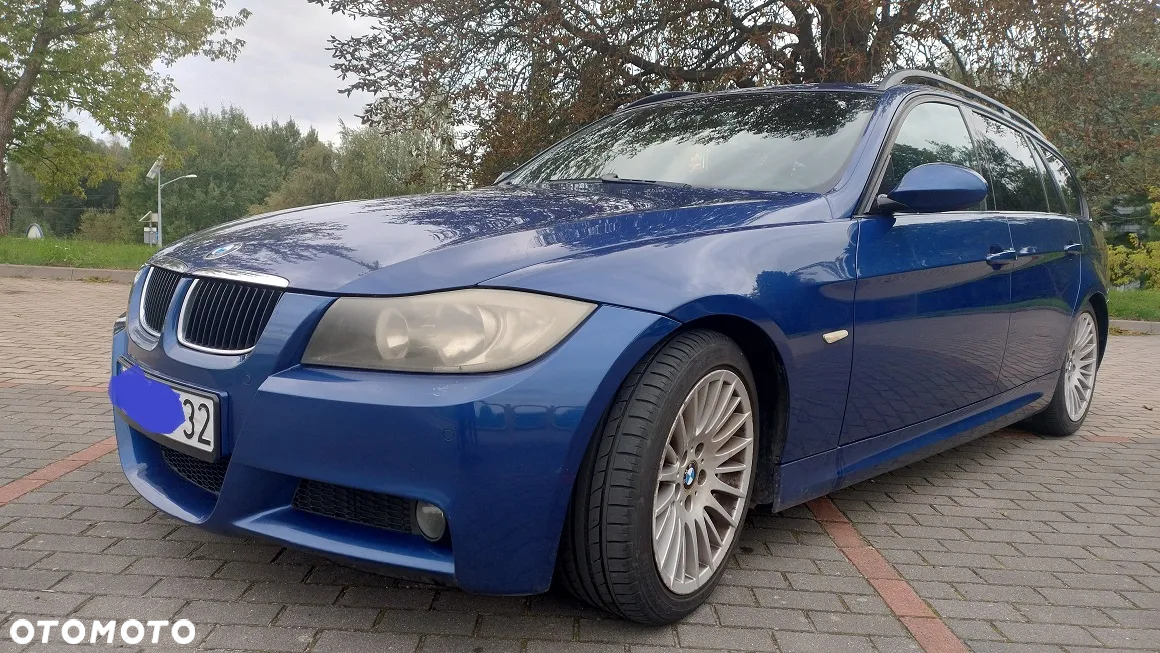 BMW Seria 3 318i Touring - 4