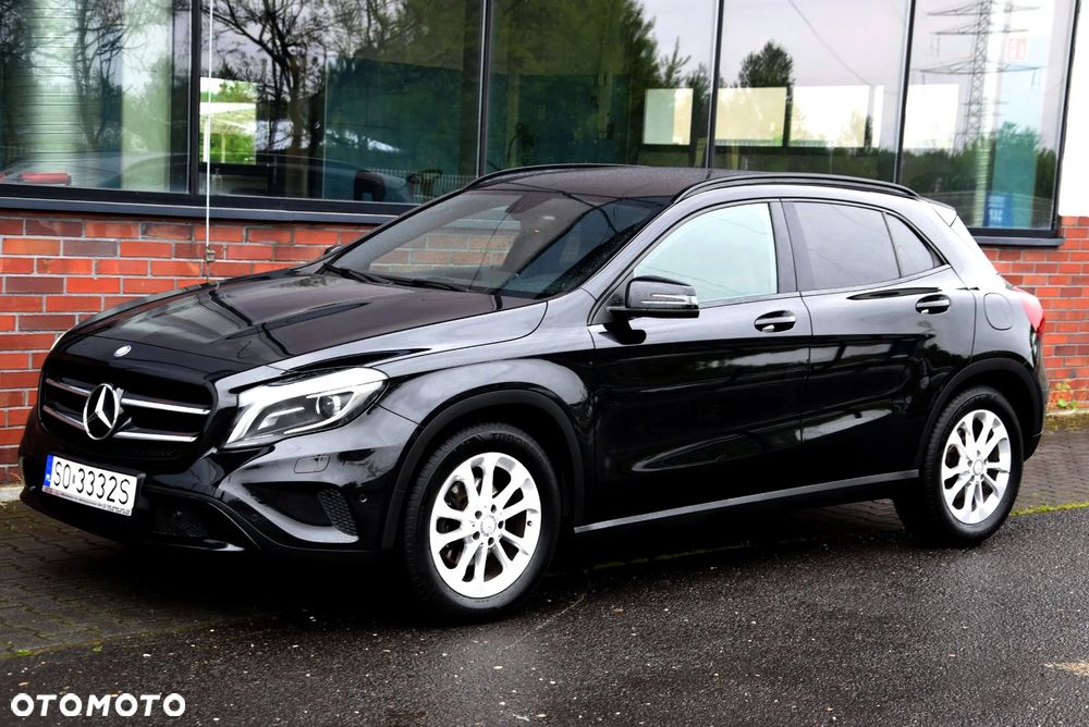 Mercedes-Benz GLA 180 - 20