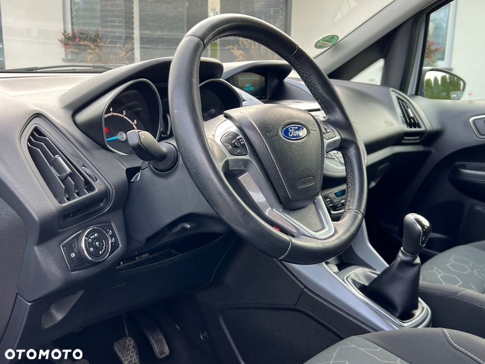 Ford B-MAX 1.4 Titanium - 22