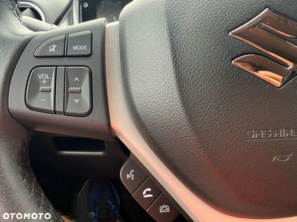 Suzuki Vitara 1.5 Strong Hybrid Elegance 2WD AGS - 28