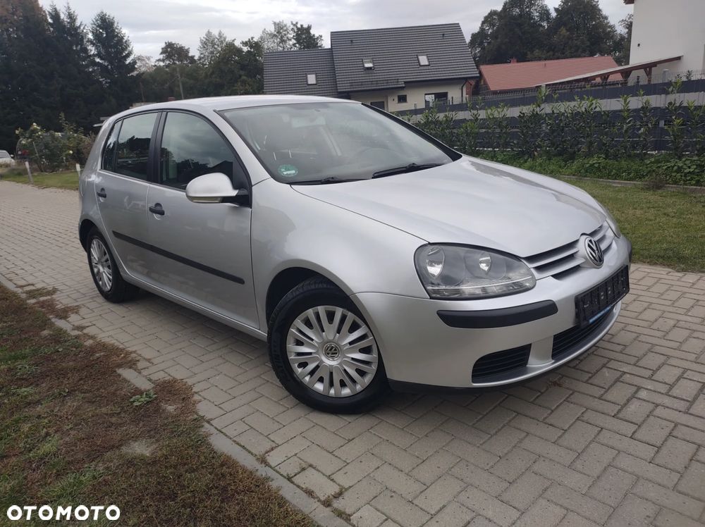 Volkswagen Golf 2004 photo 2
