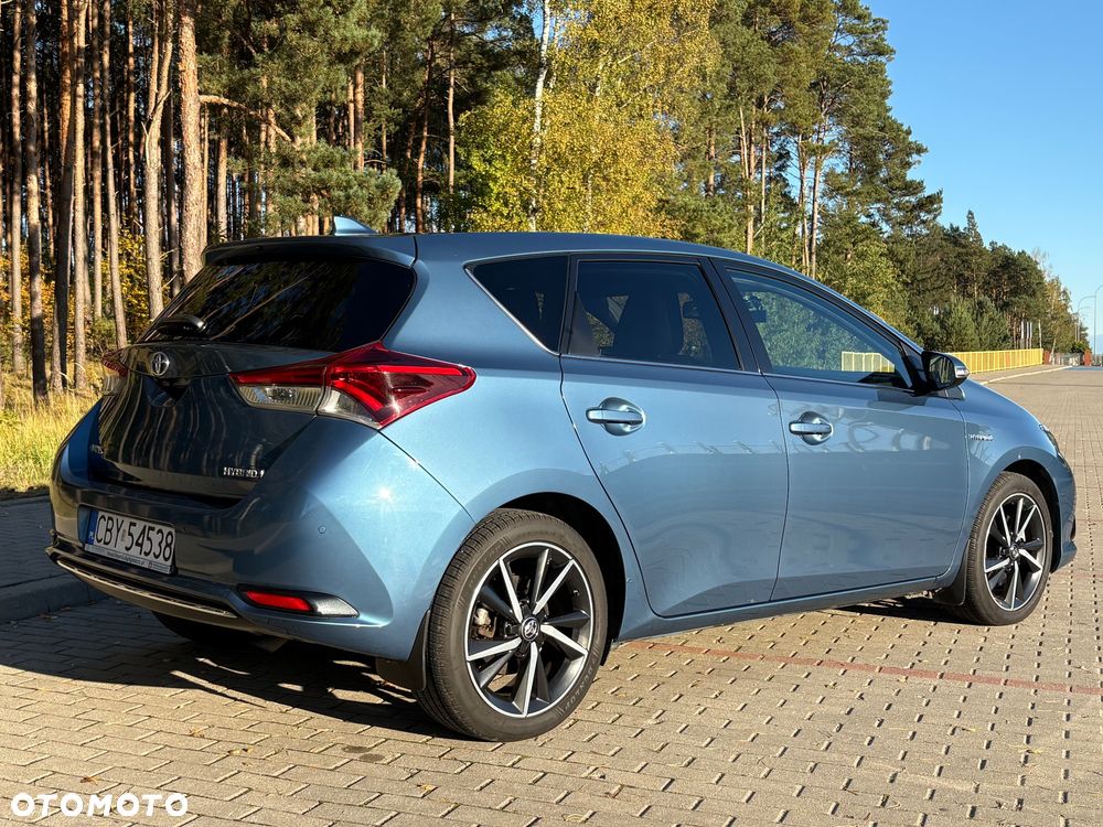 Toyota Auris Hybrid 135 Prestige - 3