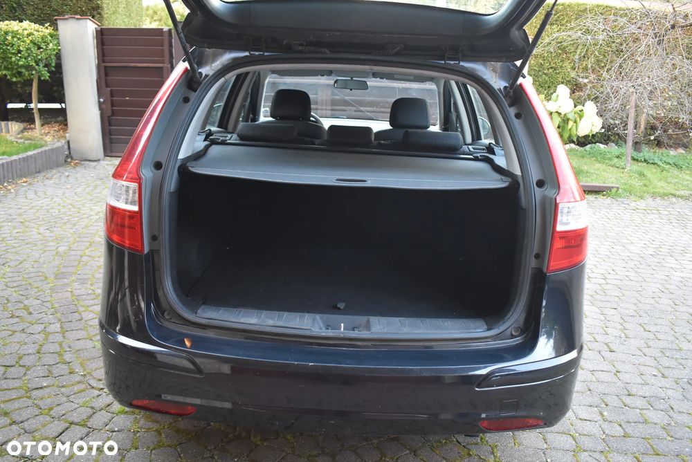 Hyundai i30 i30cw 1.4 Edition 20 - 18