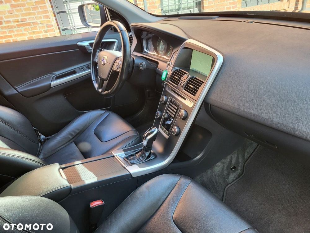 Volvo XC 60 - 10