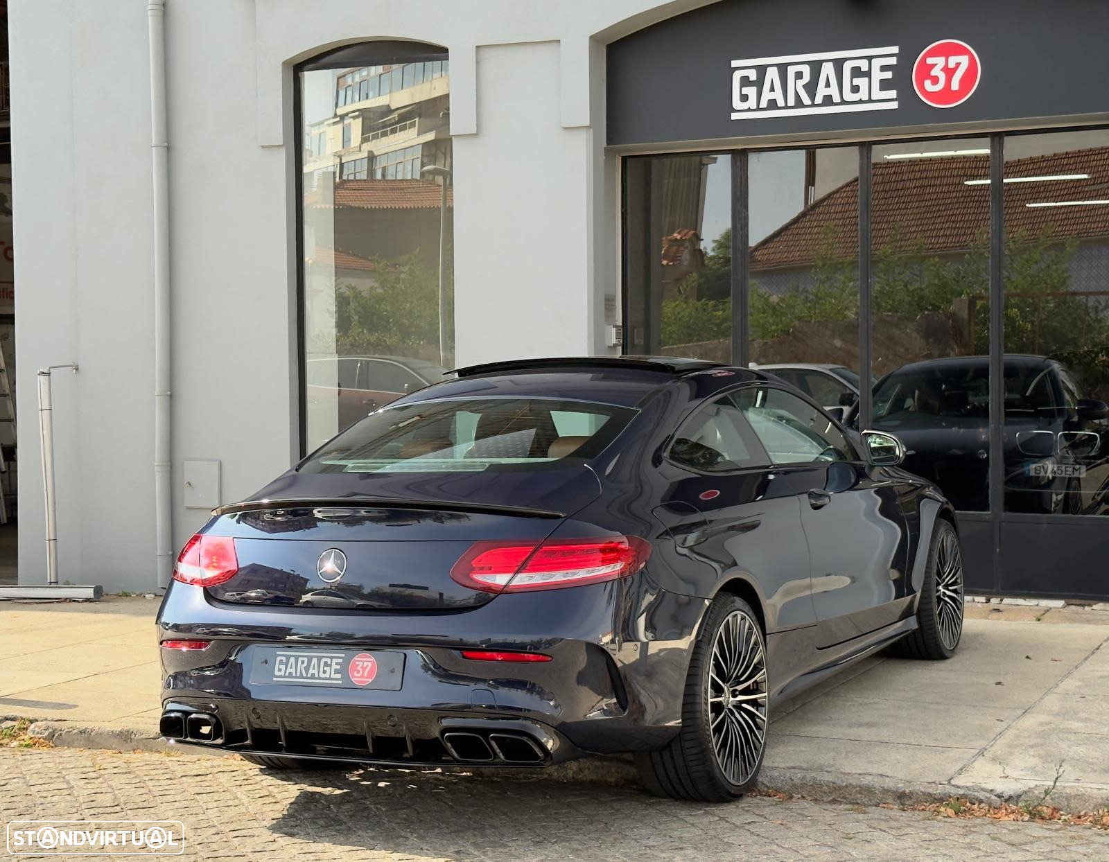 Mercedes-Benz C 220 d Coupe 4Matic 9G-TRONIC - 8