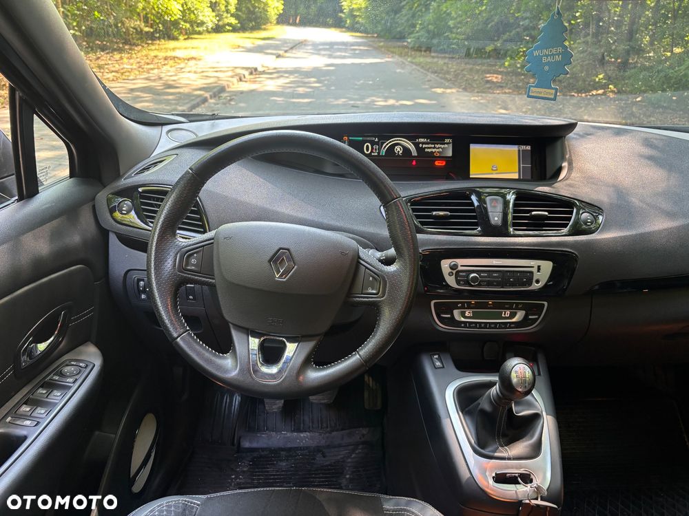 Renault Scenic Energy TCe 130 S&S Bose Edition - 13