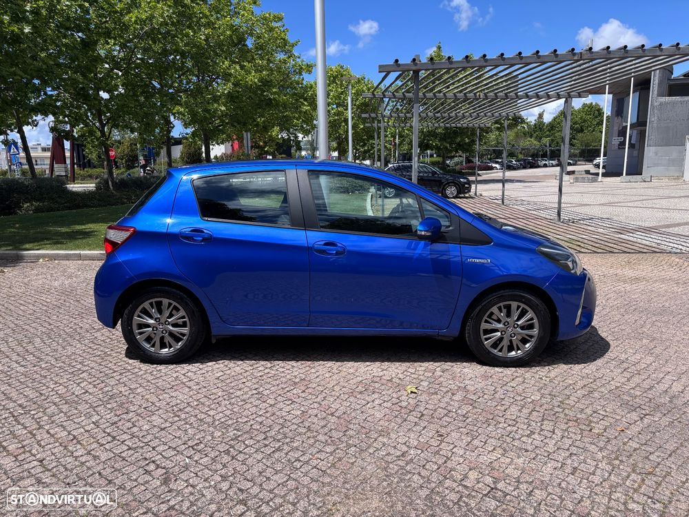 Toyota Yaris 1.5 HSD Comfort+P.Style - 3
