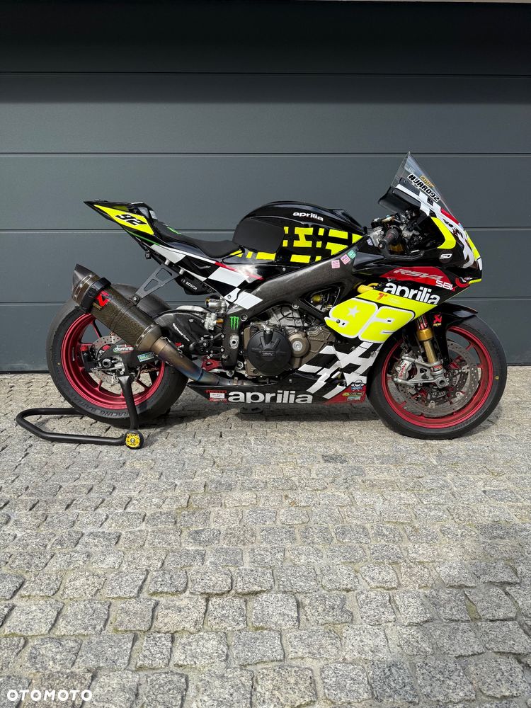 Aprilia RSV - 8