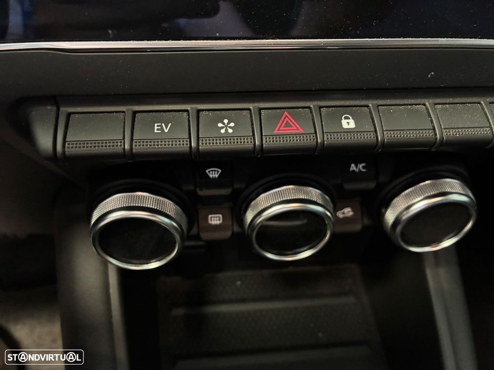 Renault Captur 1.6 E-Tech Plug-In Intens - 26