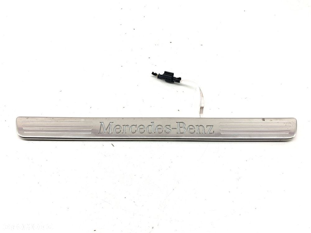 LISTWA NAKŁADKA PROGU PRZÓD PRAWA  MERCEDES-BENZ CLA coupe (C117) 2013 - 2019 CLA 180 CDI / d - 1