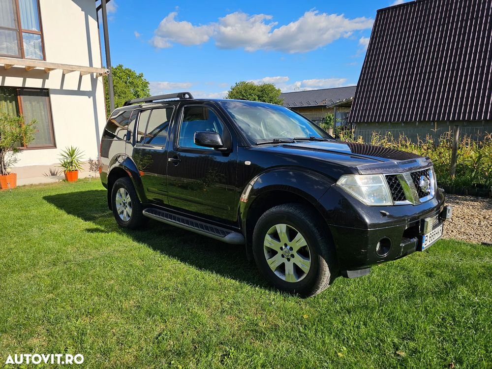 Nissan Pathfinder 2.5 dCi LE - 4
