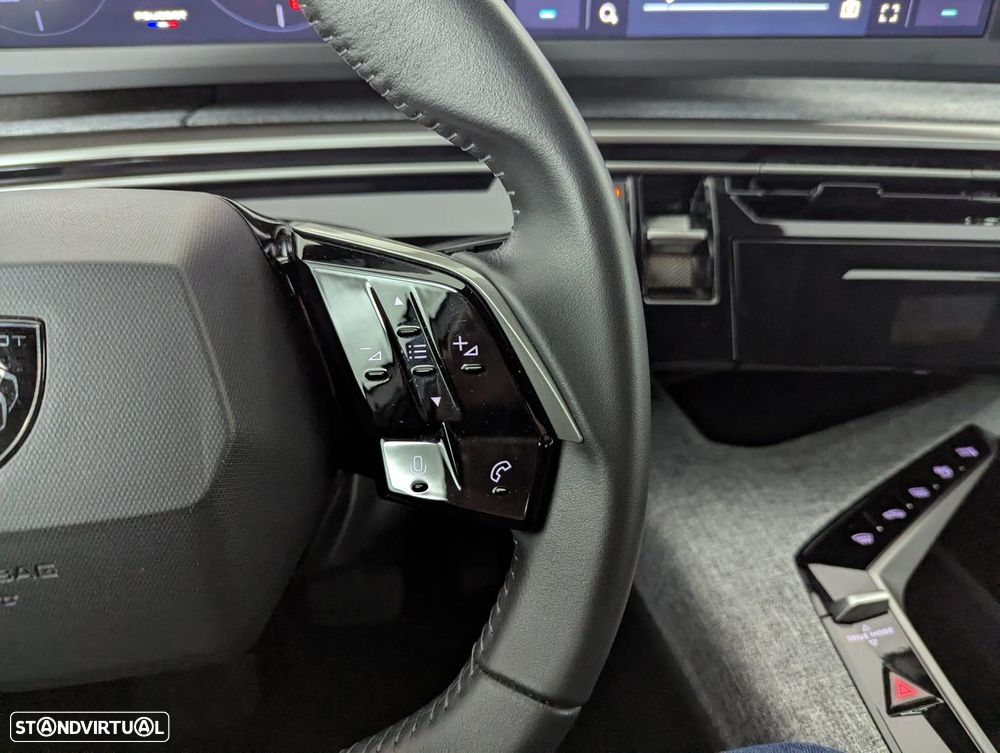 Peugeot 3008 1.2 Hybrid GT e-DCS6 - 10