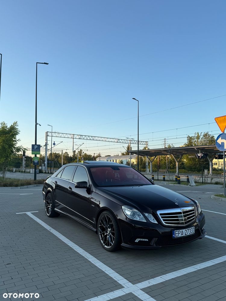 Mercedes-Benz Klasa E 350 CDI BlueEff Avantgarde - 1