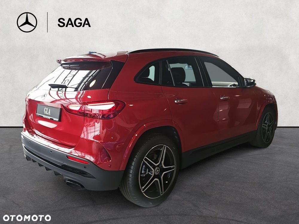 Mercedes-Benz GLA - 6