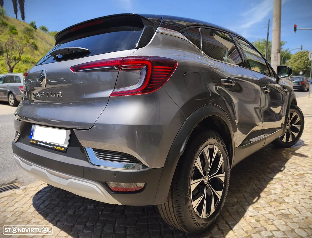 Renault Captur 1.0 TCe Techno Bi-Fuel - 17