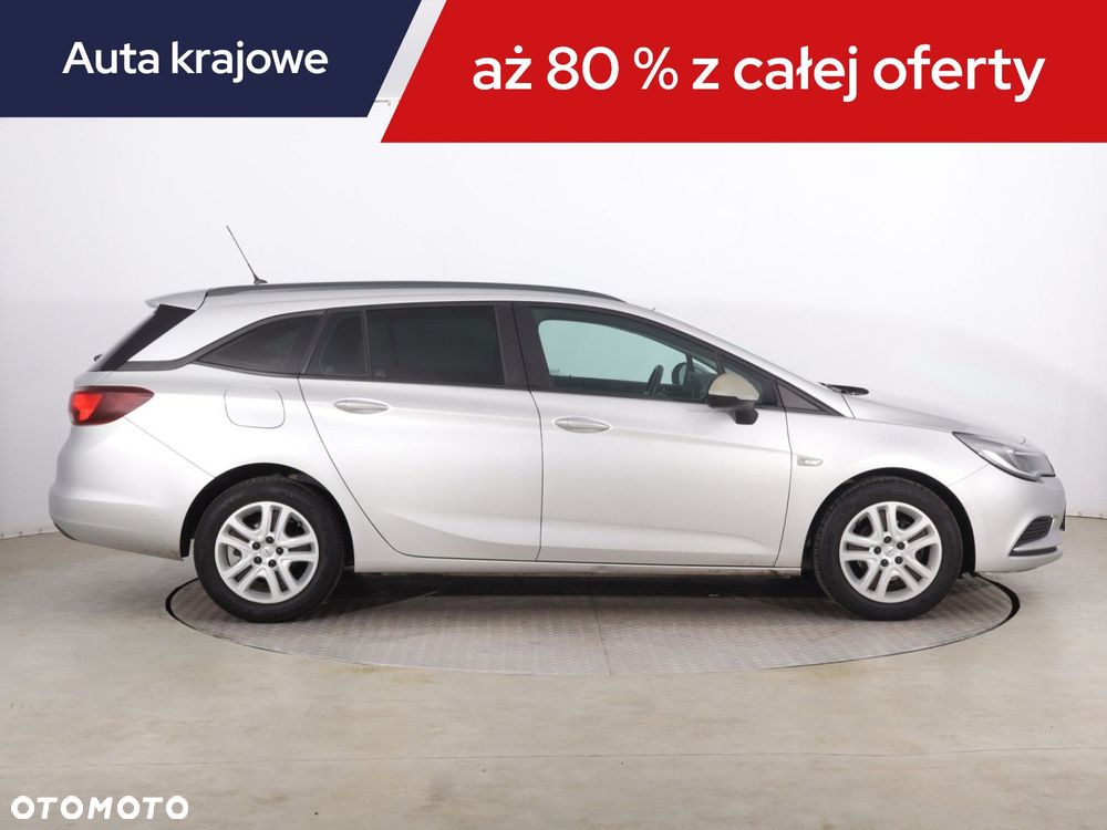 Opel Astra - 8