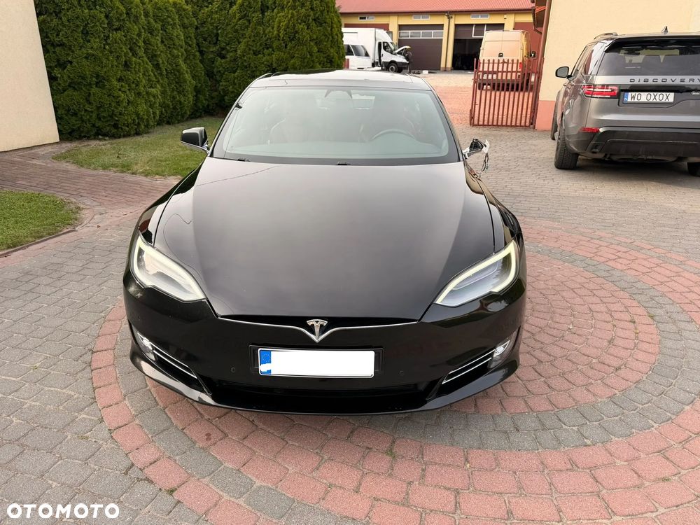 Tesla Model S Long Range Plus - 16