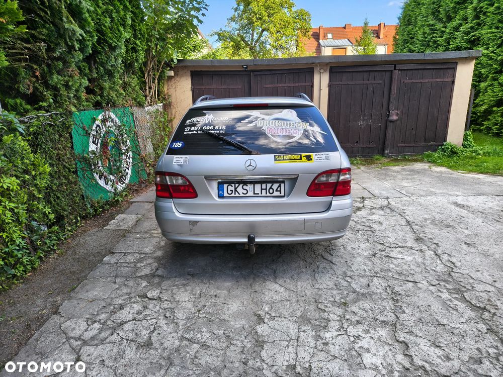 Mercedes-Benz Klasa E - 2