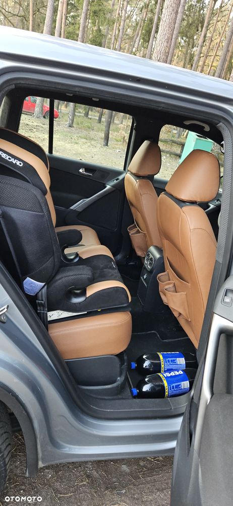 Volkswagen Tiguan 2.0 TDI 4Mot Track&Field - 6