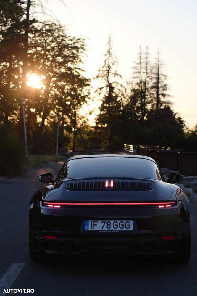 Porsche 992 - 1