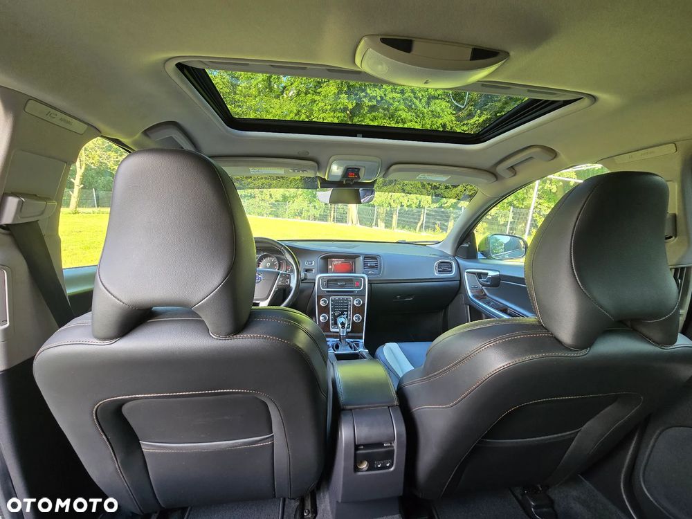 Volvo S60 T5 Geartronic Momentum - 19