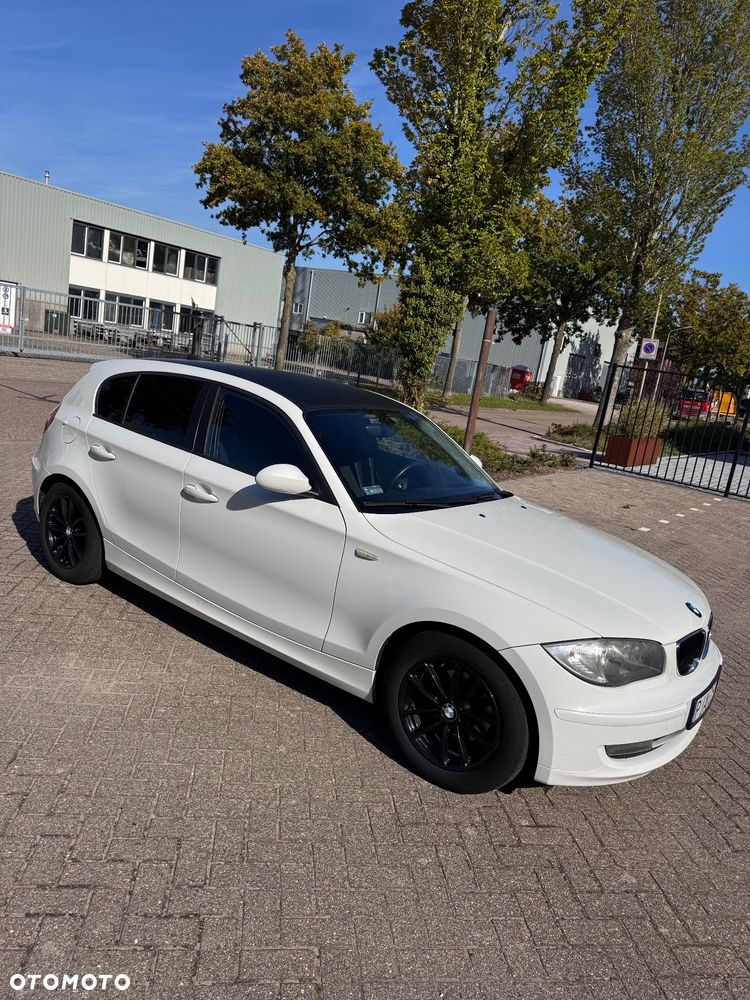 BMW Seria 1 116i - 3