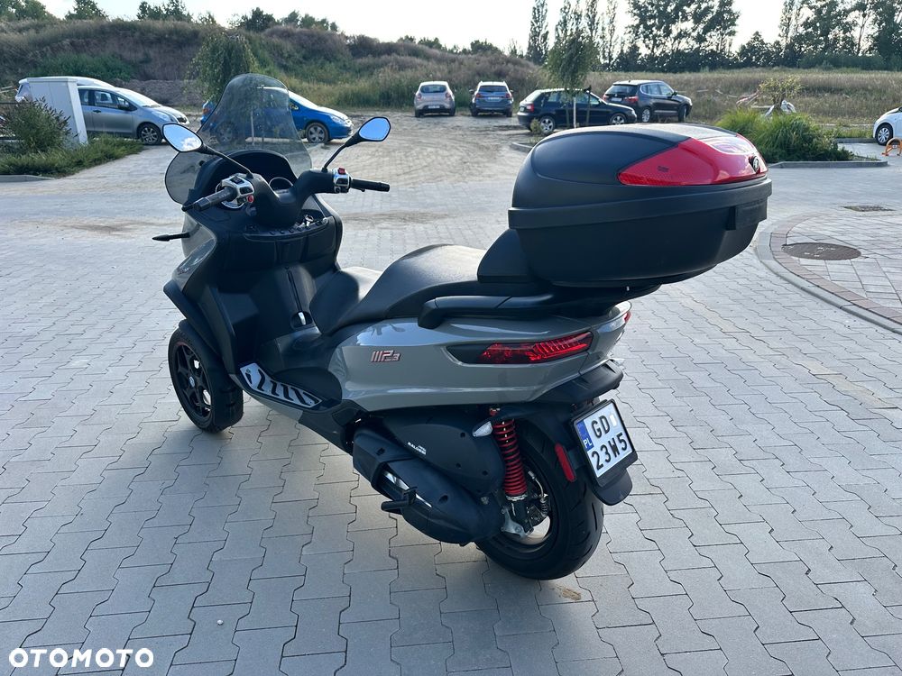 Piaggio MP-3 - 3
