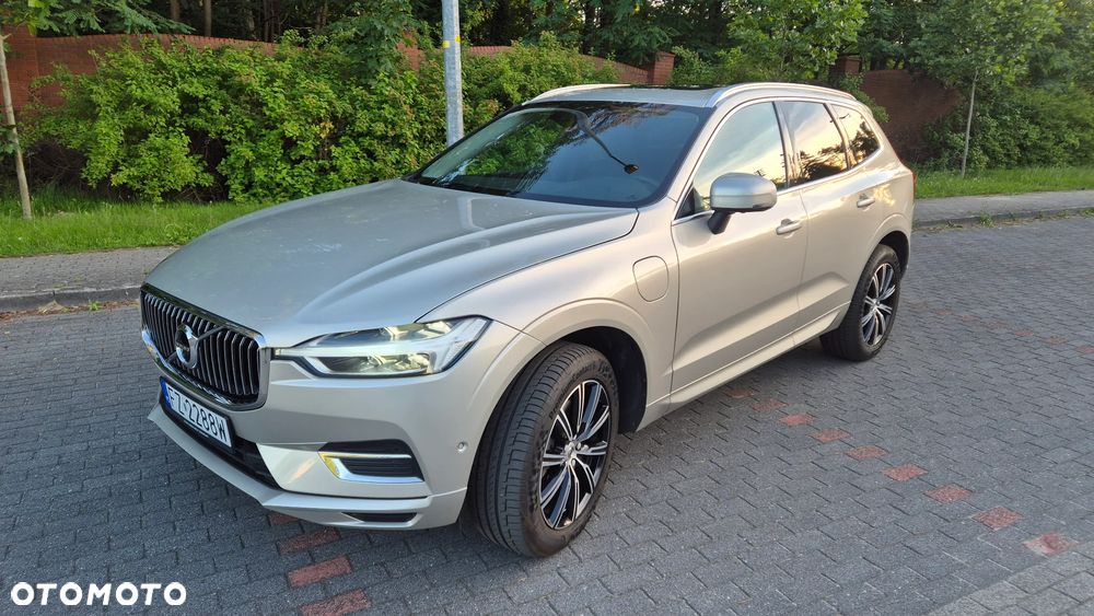 Volvo XC 60 T8 AWD Recharge Geartronic Inscription - 2