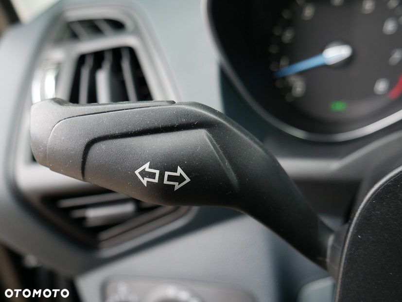 Ford C-MAX 1.6 Ti-VCT Titanium - 22