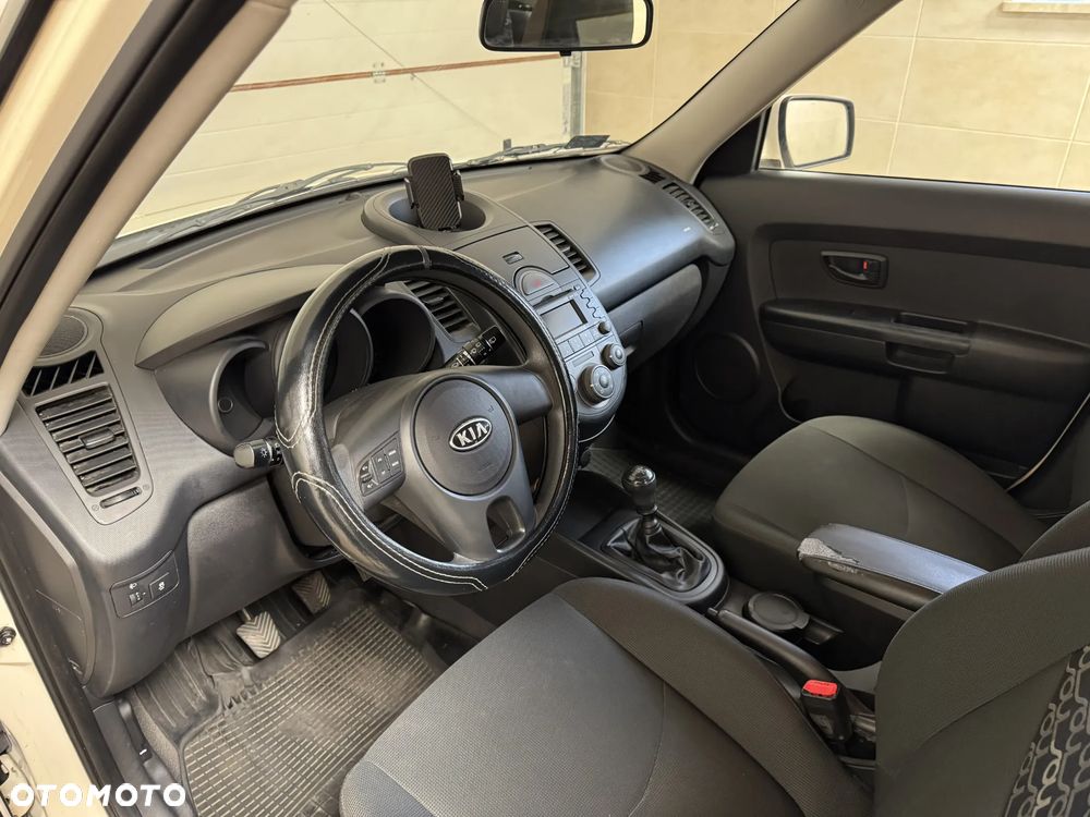 Kia Soul - 12