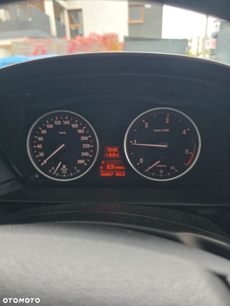 BMW Seria 5 520d - 15