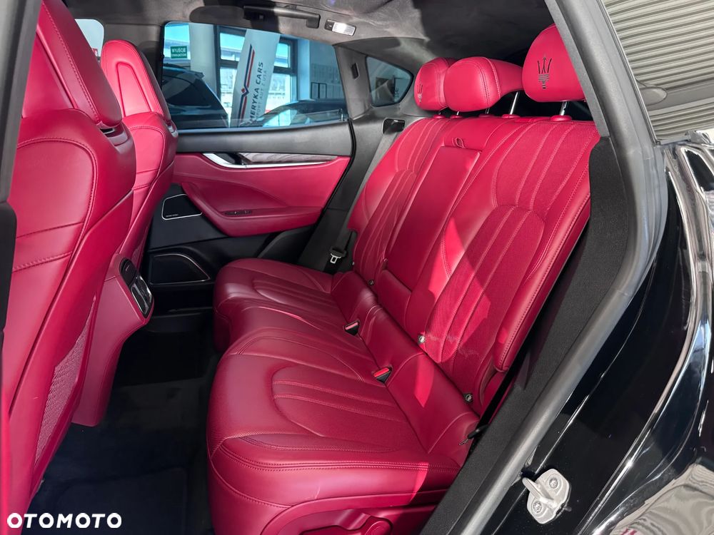 Maserati Levante S Q4 - 13