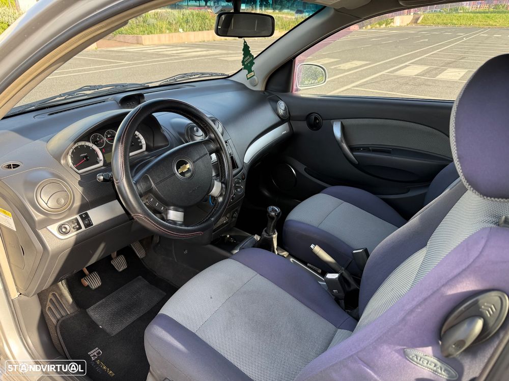 Chevrolet Aveo 1.2 LS - 8