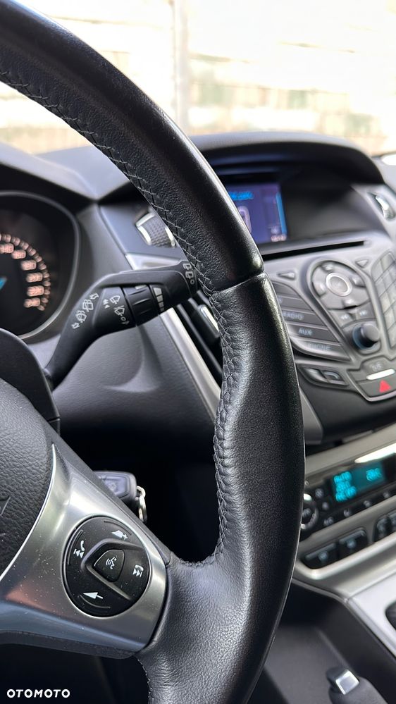 Ford Focus 1.0 EcoBoost Edition - 25