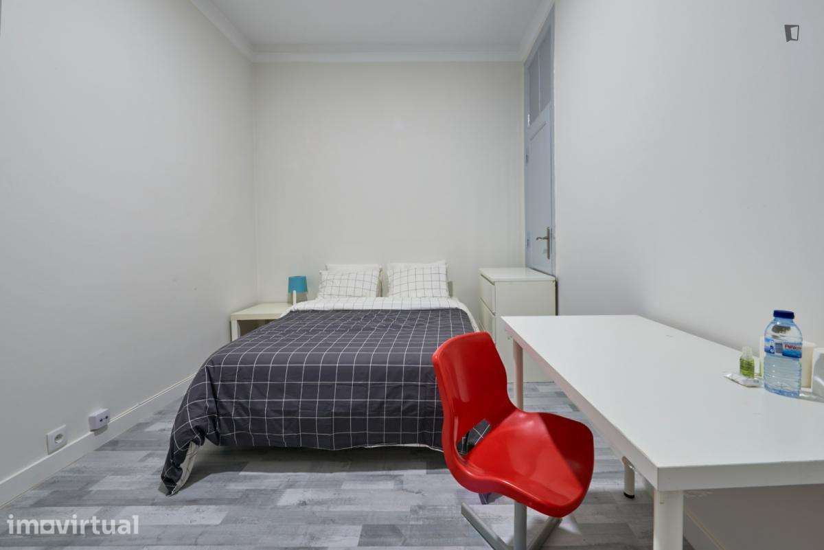Quarto - localizado em Penha de França Lisbon - Grande imagem: 2/42