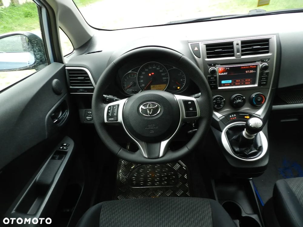 Toyota Verso S - 7