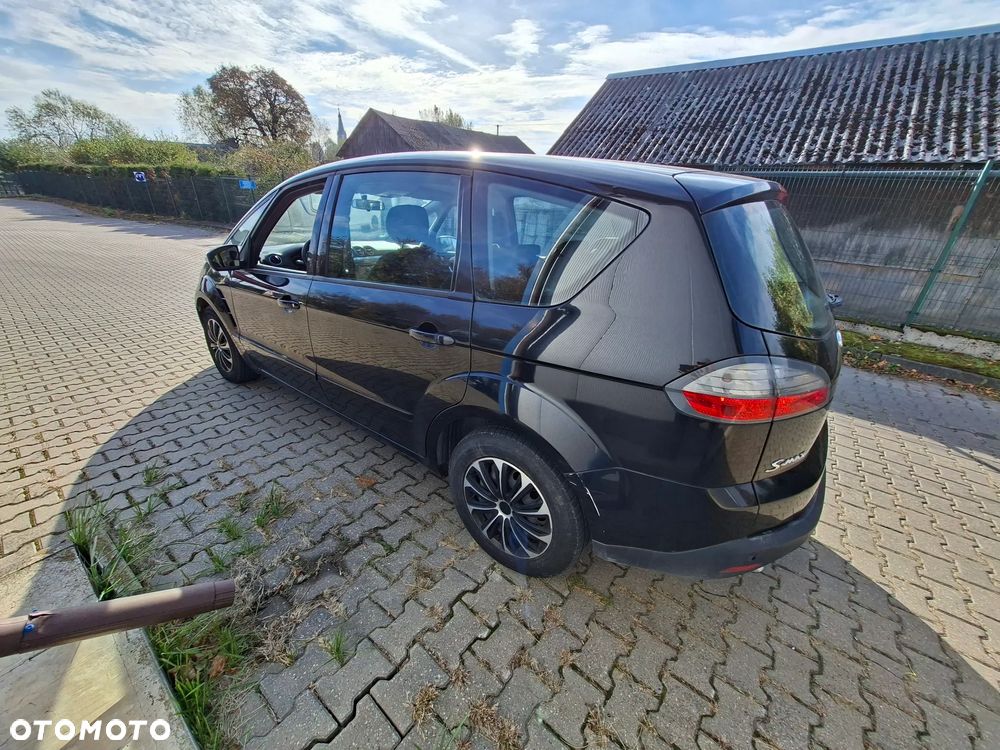 Ford S-Max - 18