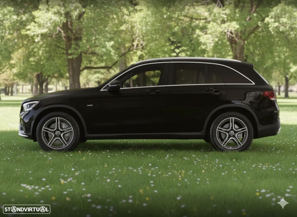 Mercedes-Benz GLC 300 de 4Matic 9G-TRONIC AMG Line Plus - 2